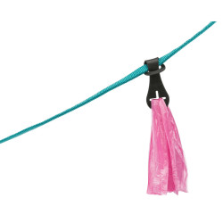 Držák sáčků na exkrementy, k upevnění na vodítko