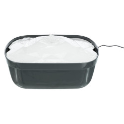 Pítko fontána Polygon, melamin/silikon, 2.5 l/ 28 × 11 × 22 cm, šedá/bílá (RP 7,40 Kč)